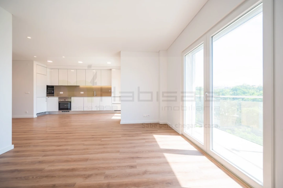 Apartamento T2 para Venda em Carcavelos e Parede Foto 1