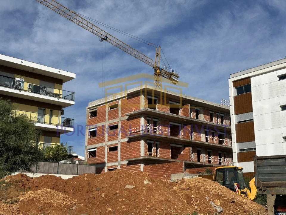 Apartamento T3 para Venda em Portimão Foto 8