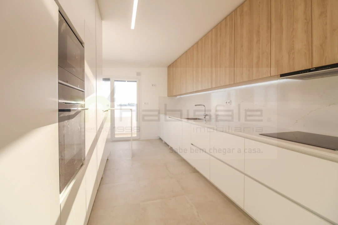 Apartamento T3 para Venda em Laranjeiro e Feijó Foto 16