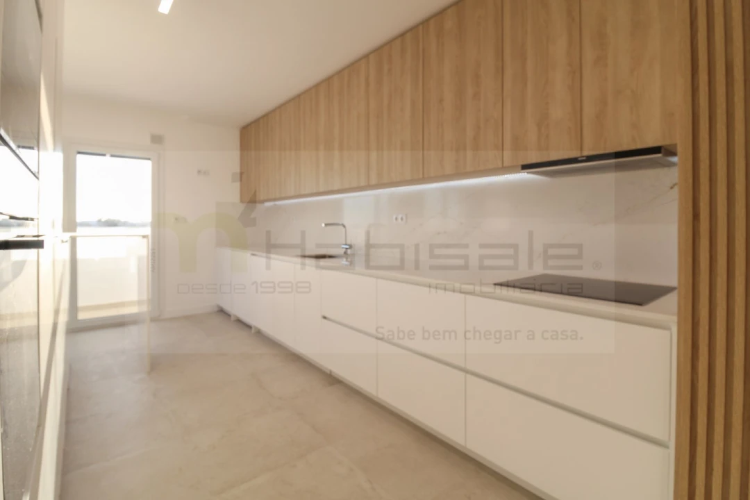 Apartamento T3 para Venda em Laranjeiro e Feijó Foto 17