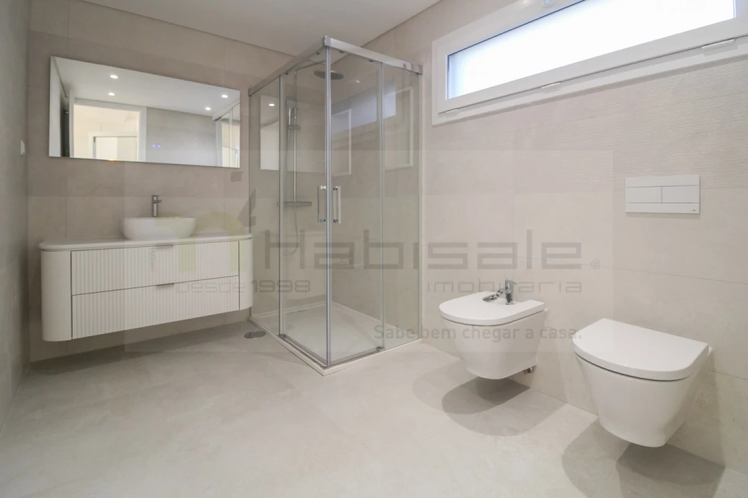 Apartamento T3 para Venda em Laranjeiro e Feijó Foto 23