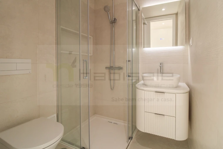 Apartamento T3 para Venda em Laranjeiro e Feijó Foto 19