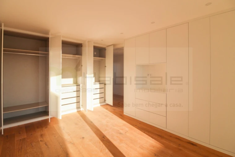 Apartamento T3 para Venda em Laranjeiro e Feijó Foto 28