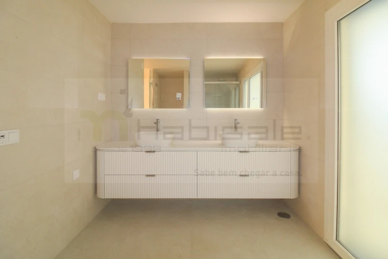 Apartamento T3 para Venda em Laranjeiro e Feijó Foto 29