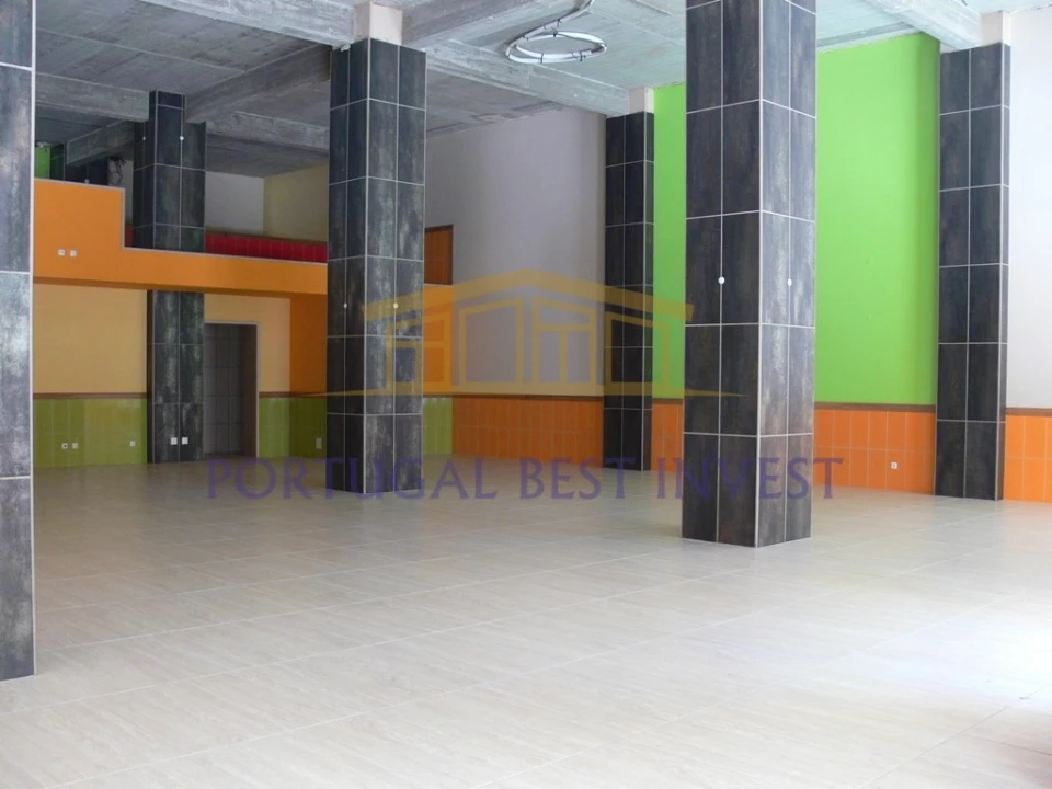 Negócio para Venda em Ferragudo Foto 2