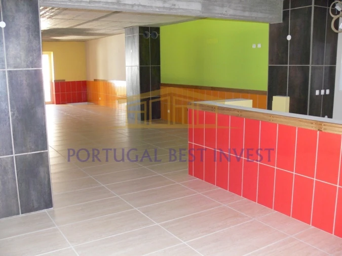 Negócio para Venda em Ferragudo Foto 1