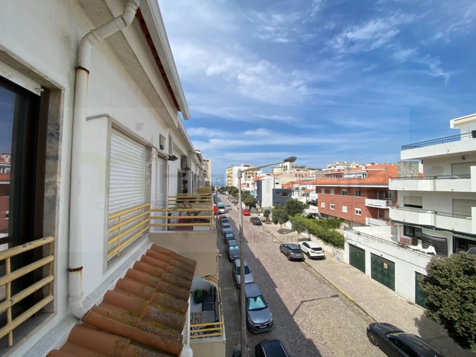 Apartamento T4 para Venda em Costa da Caparica Foto 14