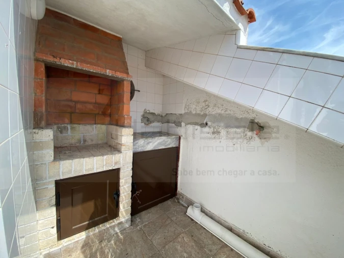 Apartamento T4 para Venda em Costa da Caparica Foto 46