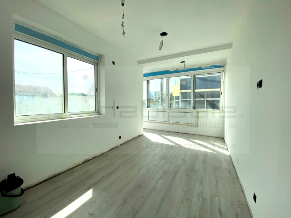 Apartamento T4 para Venda em Laranjeiro e Feijó Foto 13