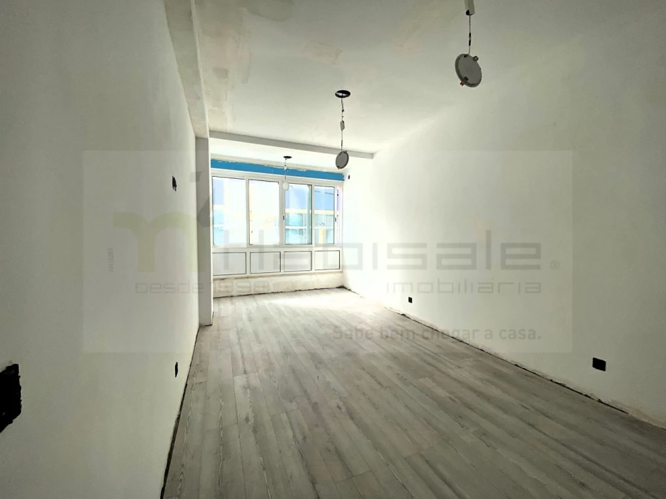 Apartamento T4 para Venda em Laranjeiro e Feijó Foto 20