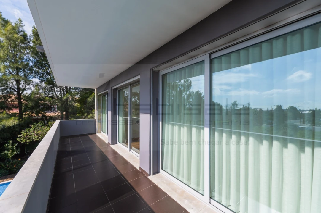 Moradia T6 para Venda em Queluz e Belas Foto 58