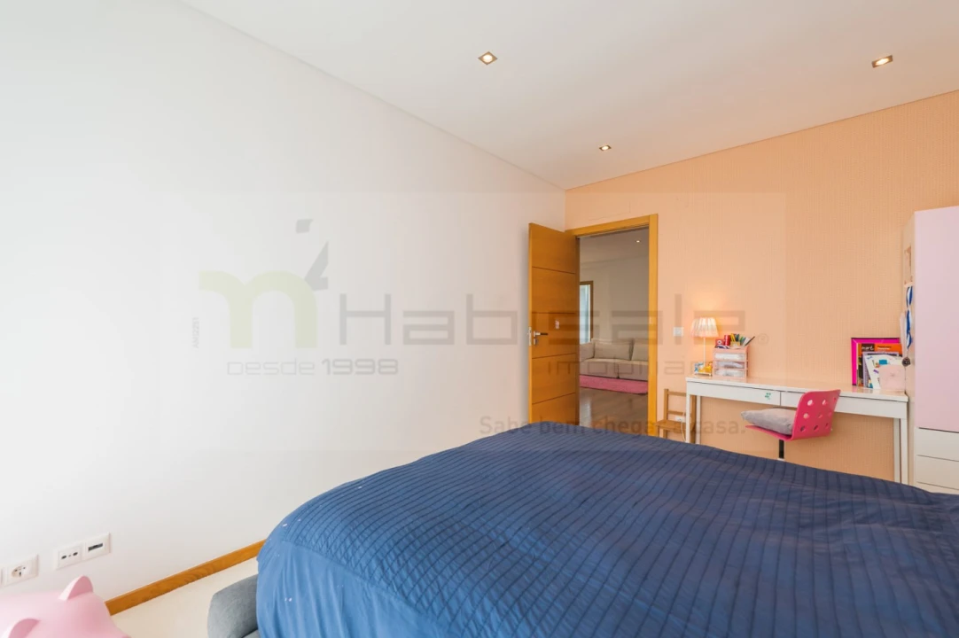 Moradia T6 para Venda em Queluz e Belas Foto 61