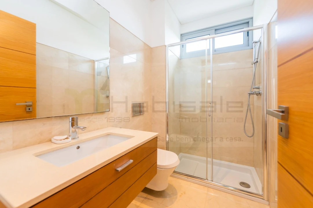 Moradia T6 para Venda em Queluz e Belas Foto 81