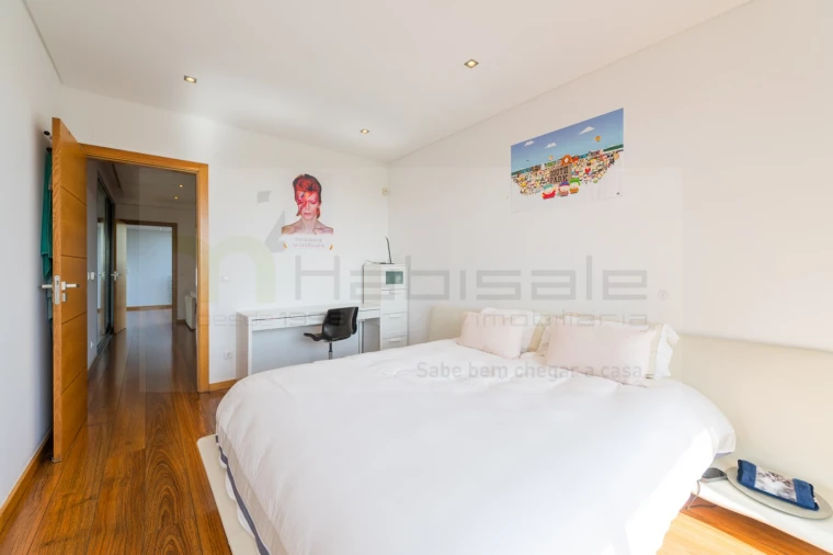 Moradia T6 para Venda em Queluz e Belas Foto 69