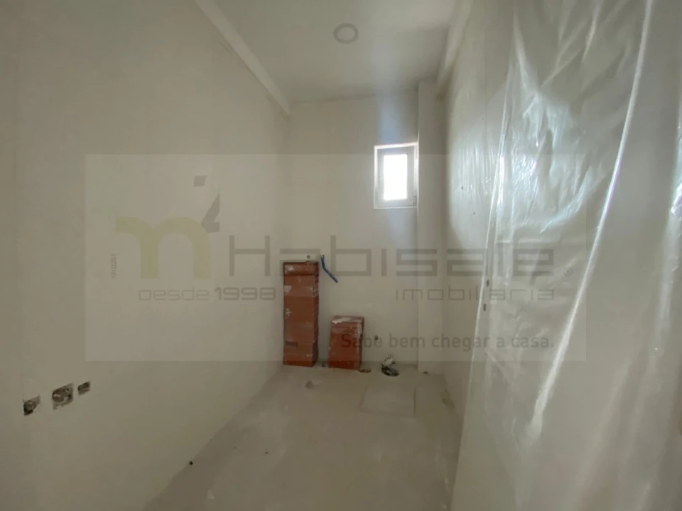 Apartamento T2 para Venda em Laranjeiro e Feijó Foto 13
