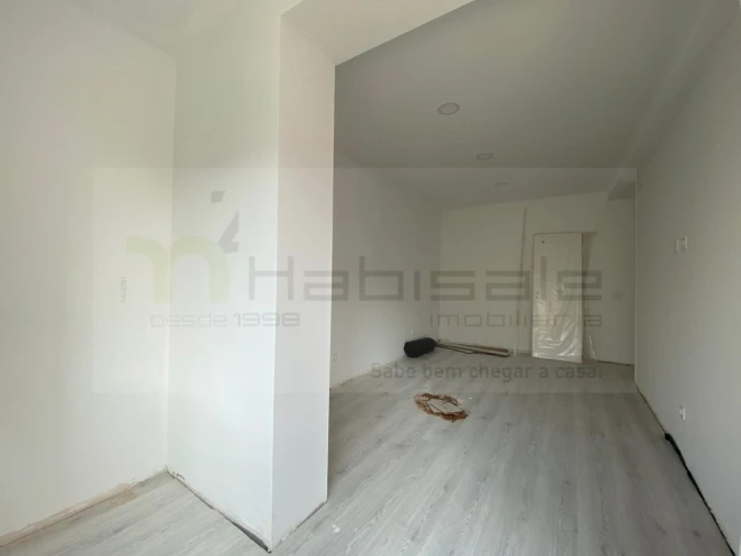 Apartamento T2 para Venda em Laranjeiro e Feijó Foto 8