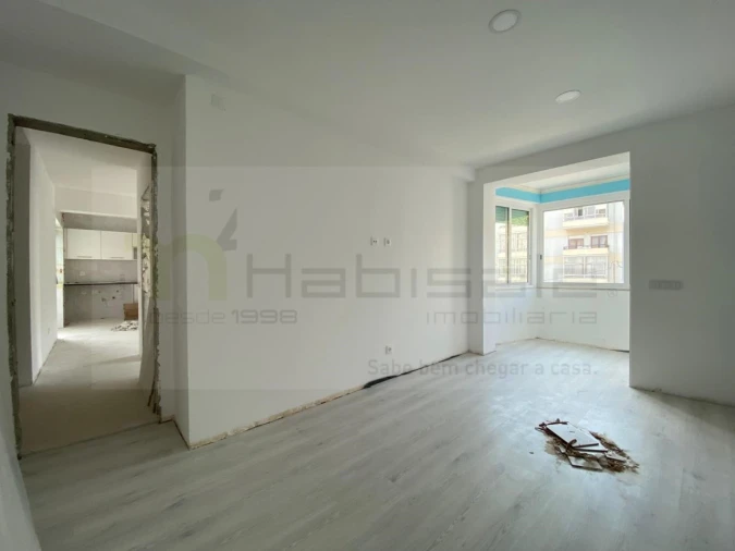 Apartamento T2 para Venda em Laranjeiro e Feijó Foto 10