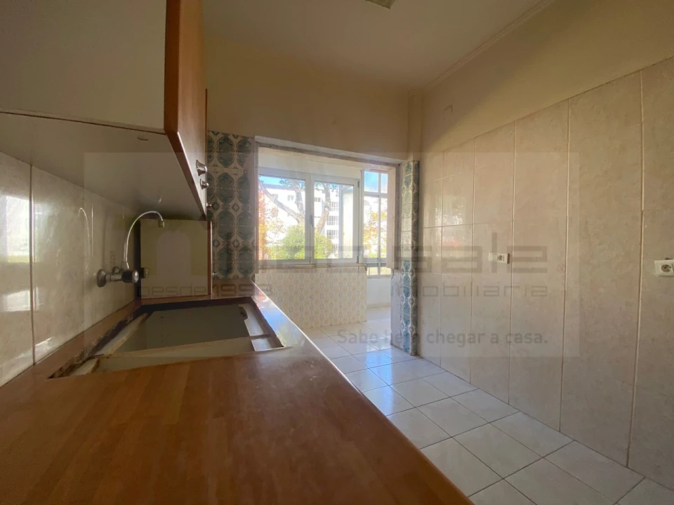 Apartamento T2 para Venda em Oeiras e São Julião da Barra, Paço de Arcos e Caxias Foto 6