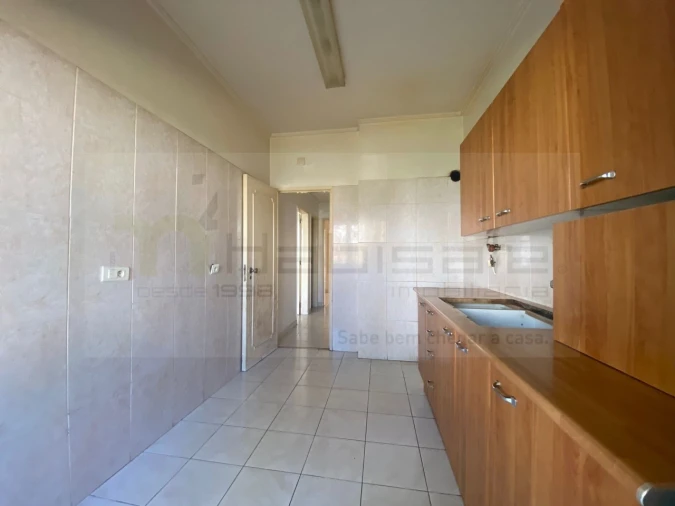 Apartamento T2 para Venda em Oeiras e São Julião da Barra, Paço de Arcos e Caxias Foto 5