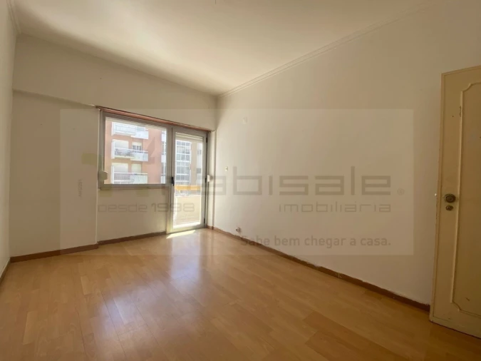 Apartamento T2 para Venda em Oeiras e São Julião da Barra, Paço de Arcos e Caxias Foto 9