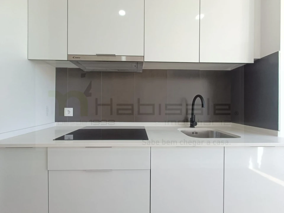 Apartamento T3 para Venda em Águas Livres Foto 4