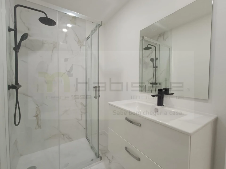 Apartamento T3 para Venda em Águas Livres Foto 18