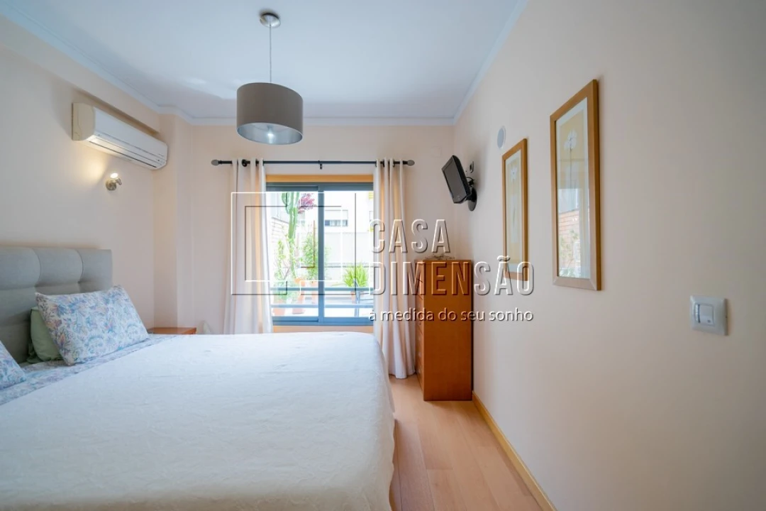 Apartamento T3 para Venda em Barcarena Foto 47