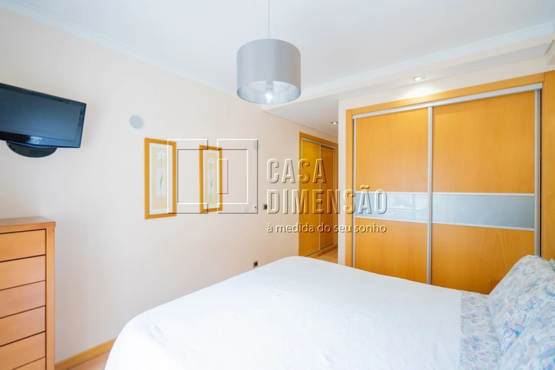 Apartamento T3 para Venda em Barcarena Foto 52