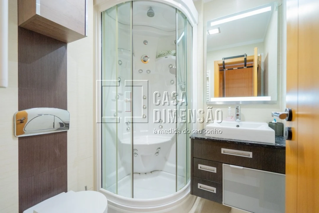 Apartamento T3 para Venda em Barcarena Foto 54