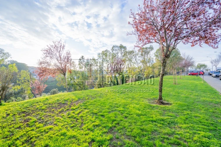Apartamento T3 para Venda em Barcarena Foto 75