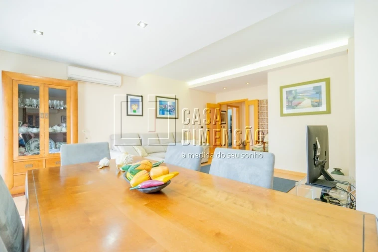 Apartamento T3 para Venda em Barcarena Foto 14