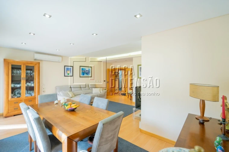 Apartamento T3 para Venda em Barcarena Foto 15