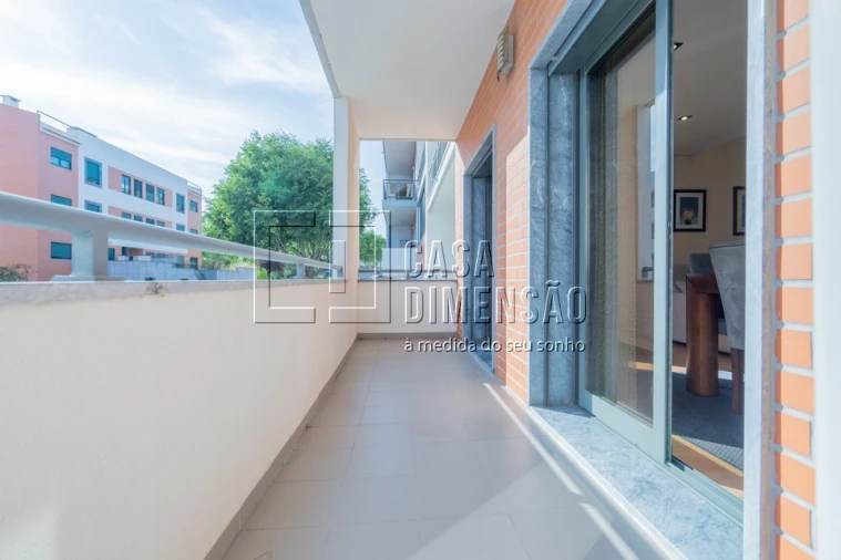 Apartamento T3 para Venda em Barcarena Foto 29