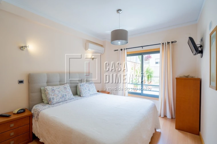 Apartamento T3 para Venda em Barcarena Foto 48