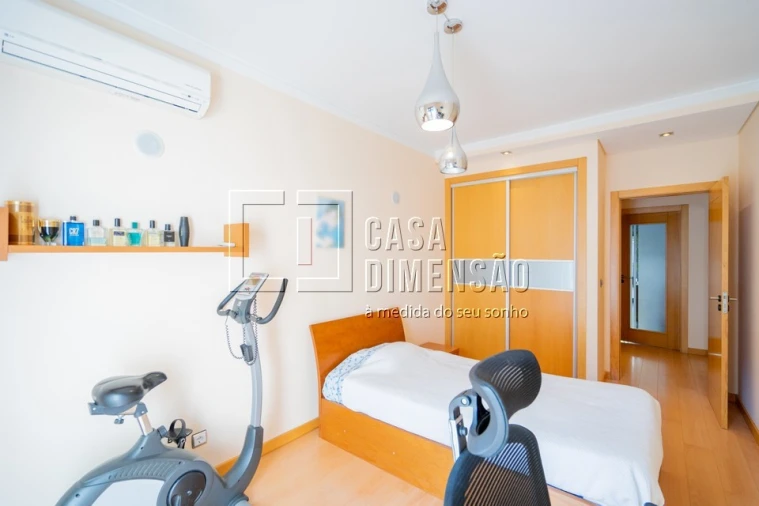 Apartamento T3 para Venda em Barcarena Foto 63