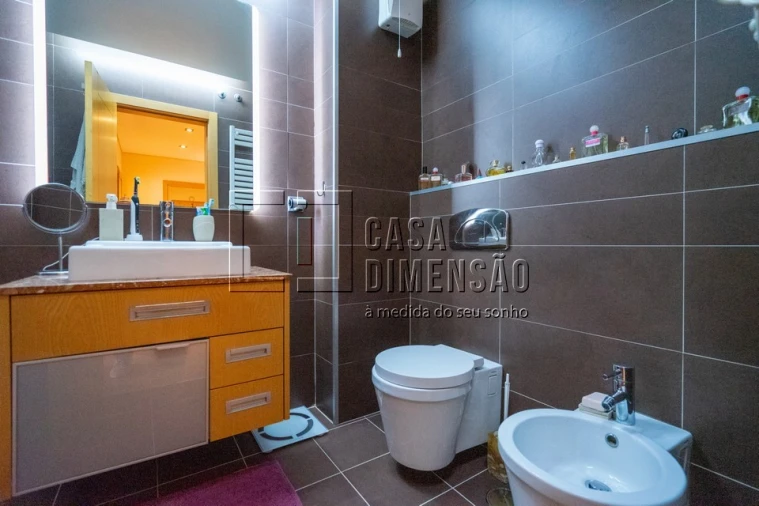 Apartamento T3 para Venda em Barcarena Foto 69