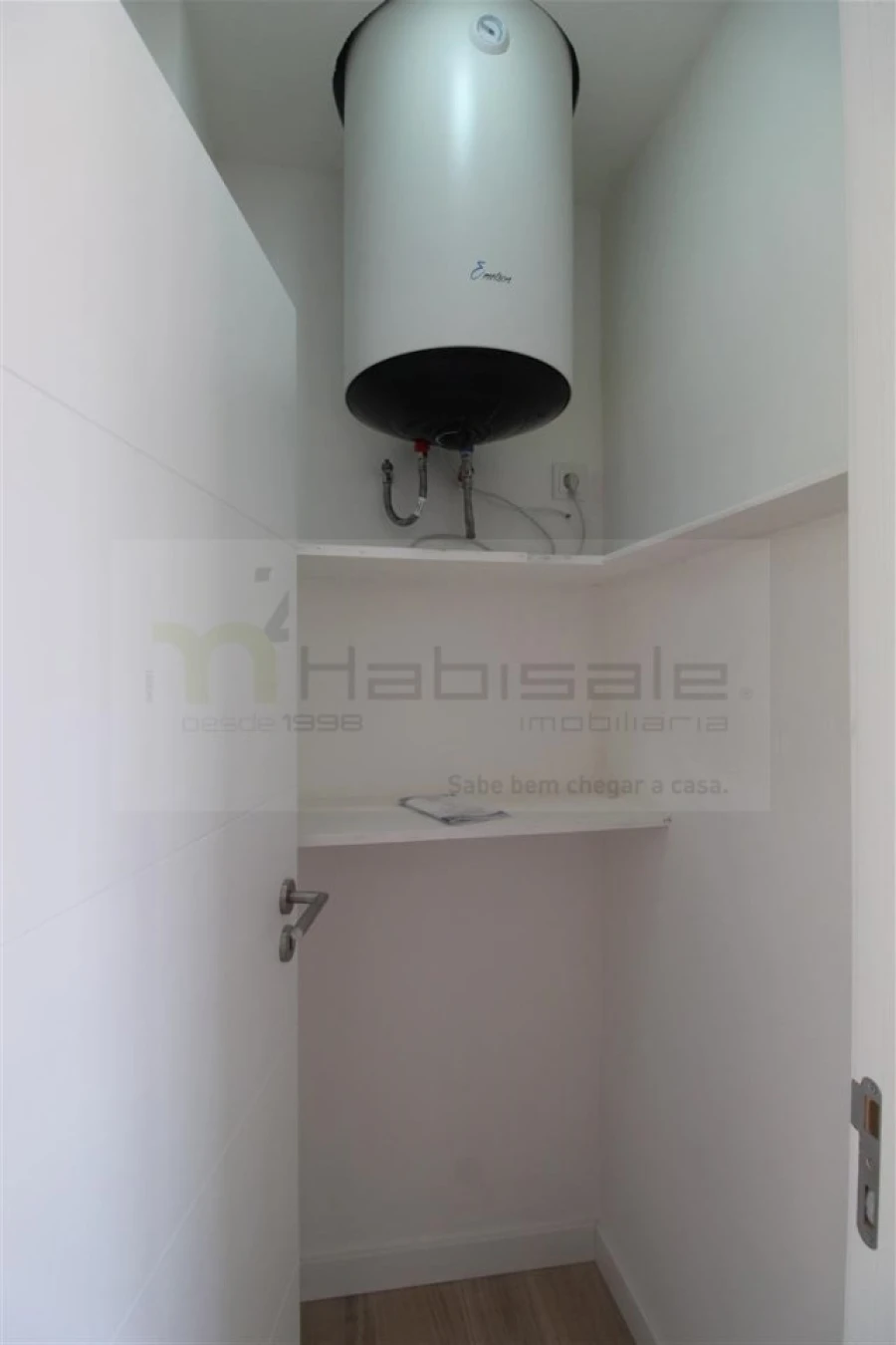 Apartamento T4 para Venda em Águas Livres Foto 8