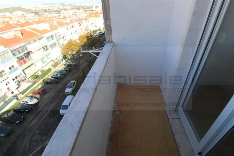 Apartamento T4 para Venda em Águas Livres Foto 10