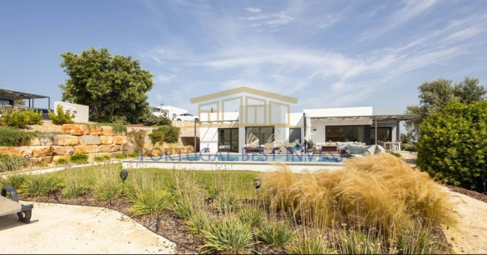 Moradia T3 para Venda em Ferragudo