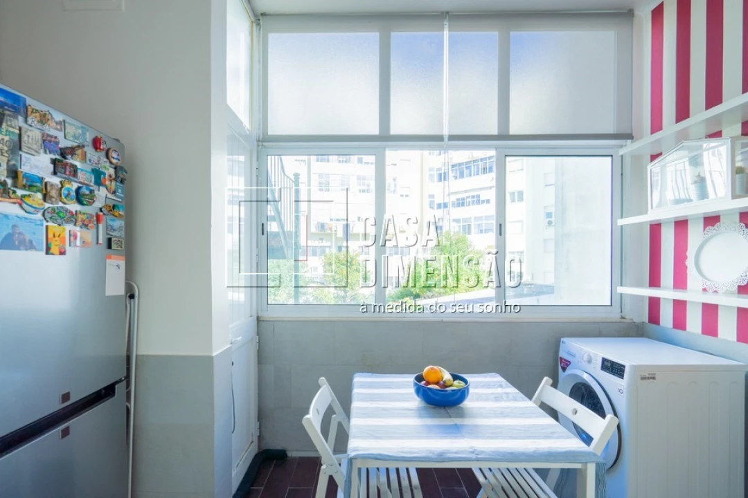 Apartamento T2 para Venda em Benfica Foto 21