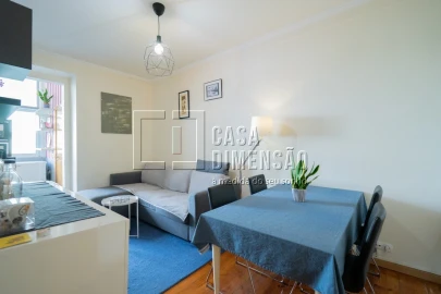 Apartamento T2 para Venda em Benfica