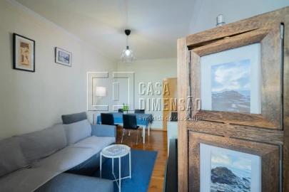 Apartamento T2 para Venda em Benfica