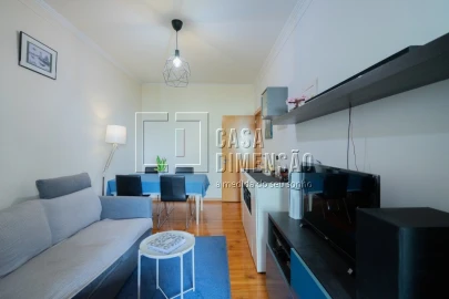 Apartamento T2 para Venda em Benfica