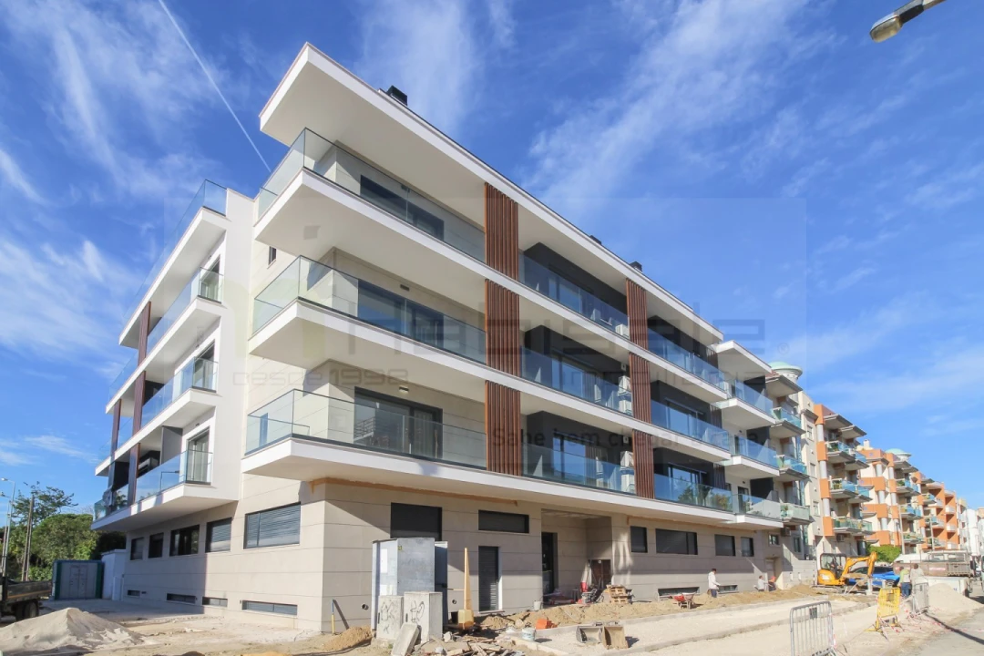 Apartamento T3 para Venda em Costa da Caparica Foto 8