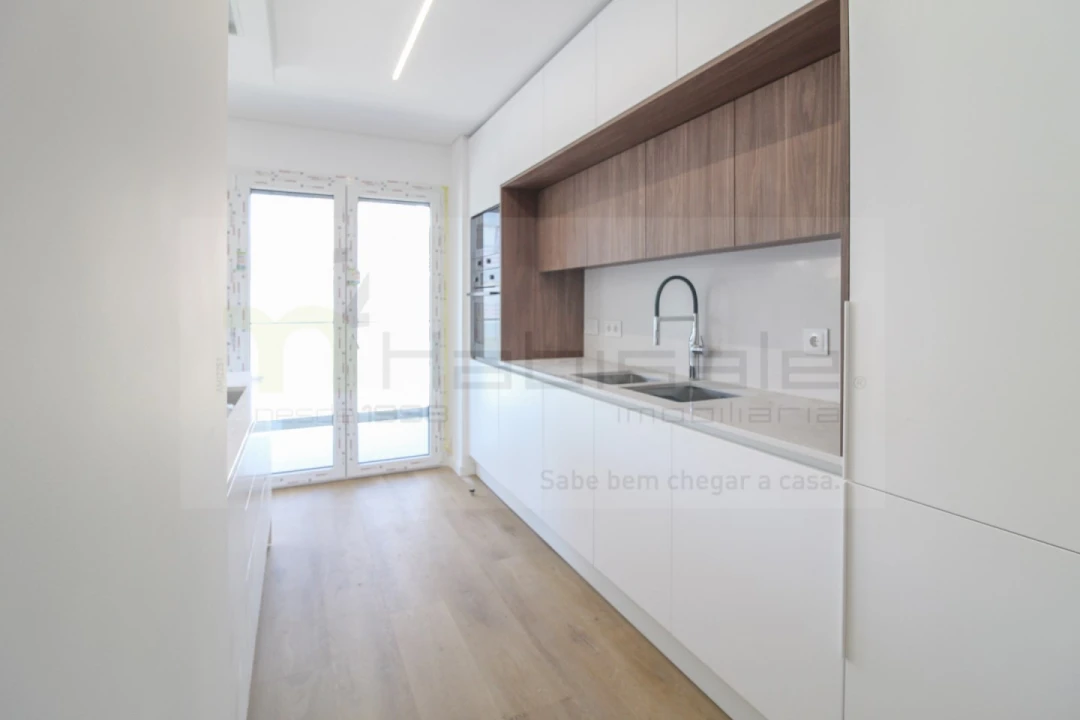 Apartamento T2 para Venda em Costa da Caparica Foto 7