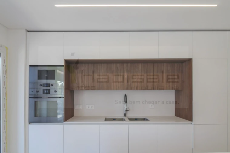 Apartamento T2 para Venda em Costa da Caparica Foto 11