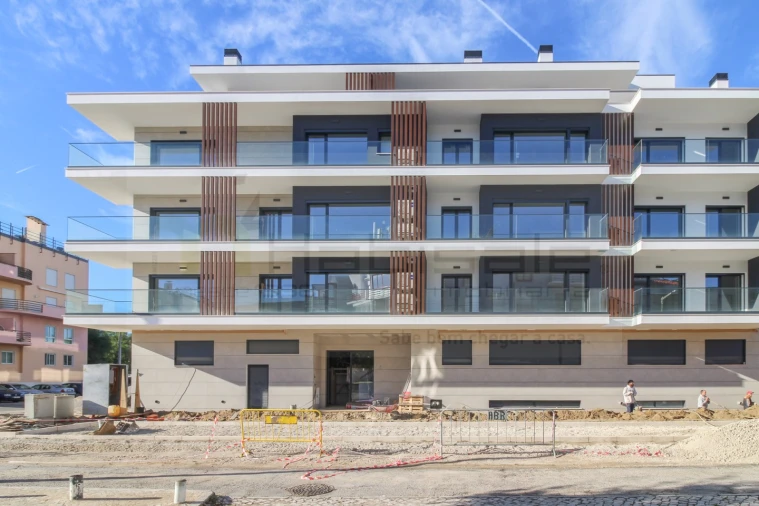 Apartamento T1 para Venda em Costa da Caparica Foto 8