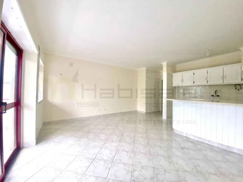 Apartamento T1 para Venda em São João das Lampas e Terrugem Foto 3