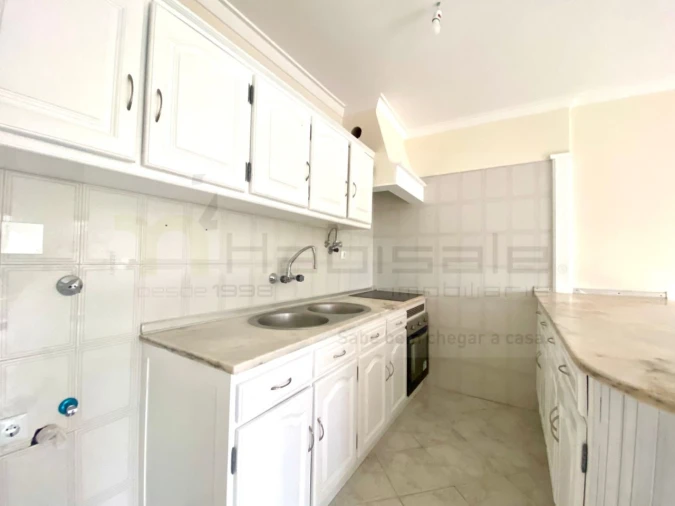 Apartamento T1 para Venda em São João das Lampas e Terrugem Foto 11