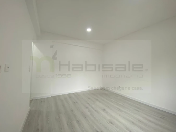 Apartamento T2 para Venda em Almada, Cova da Piedade, Pragal e Cacilhas Foto 22